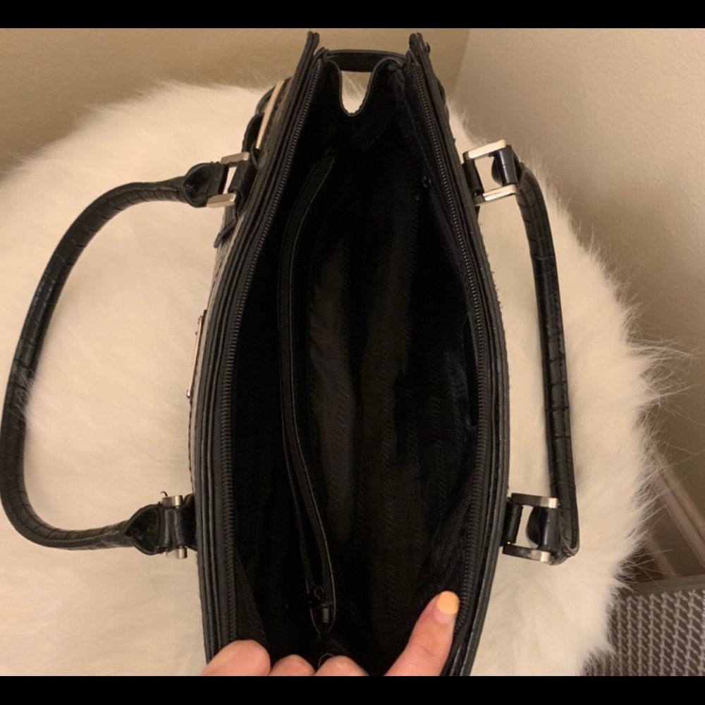 Handbag - Picture 4 of 4